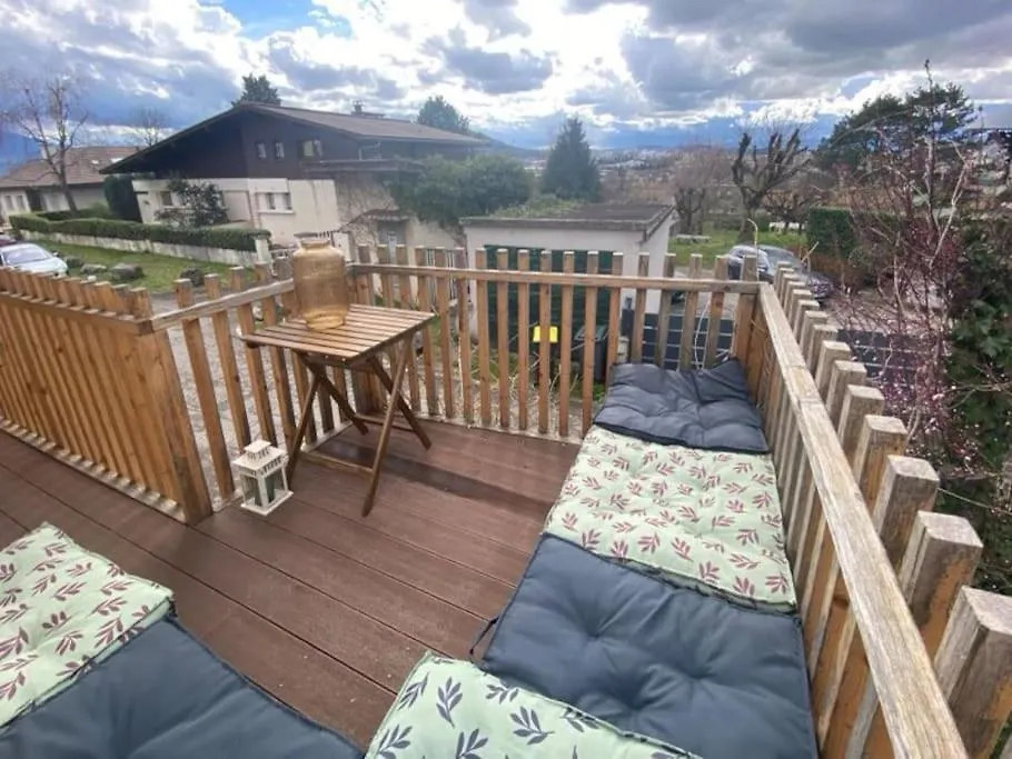 Daire Charmante Maisonnette Avec Terrasse Et Jolie Vue - 5 Min A Pied Du Lac Annecy Fransa