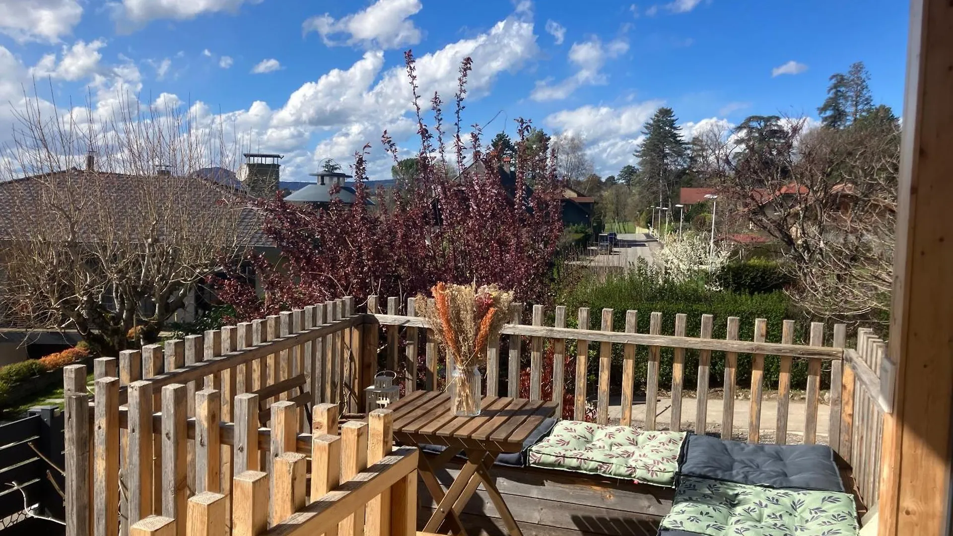 Charmante Maisonnette Avec Terrasse Et Jolie Vue - 5 Min A Pied Du Lac Annecy