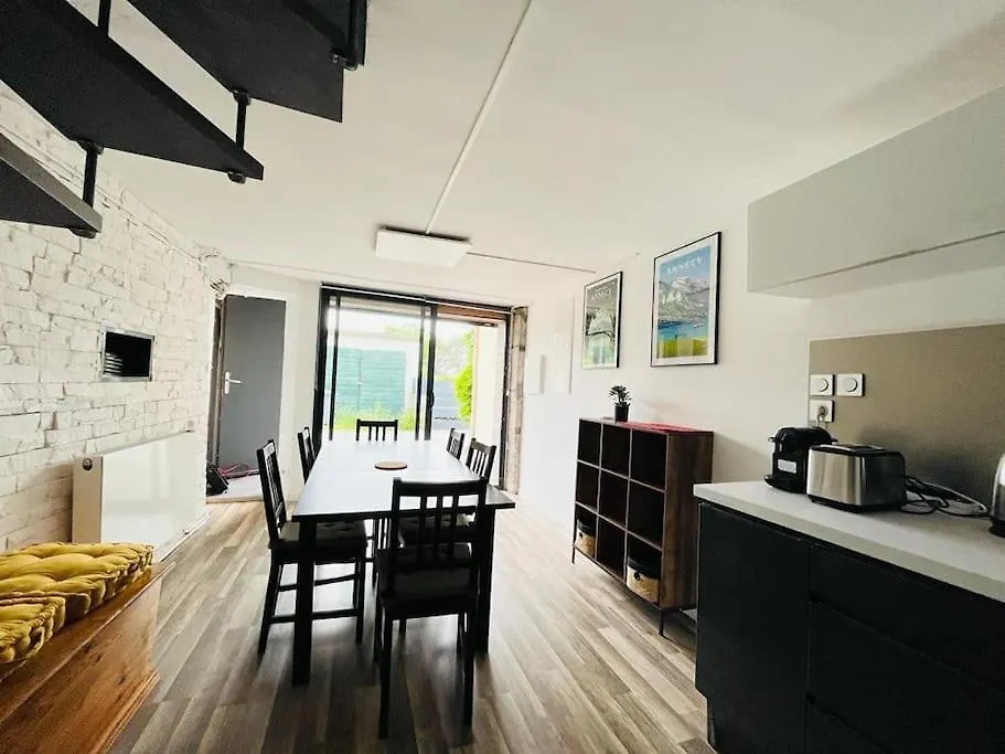 Charmante Maisonnette Avec Terrasse Et Jolie Vue - 5 Min A Pied Du Lac Annecy